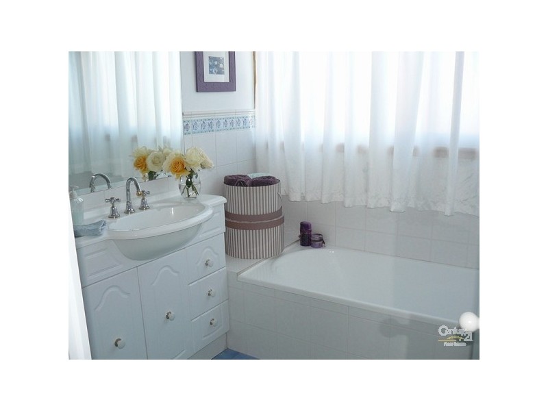 34 Lewana Close, Lilli Pilli NSW 2536