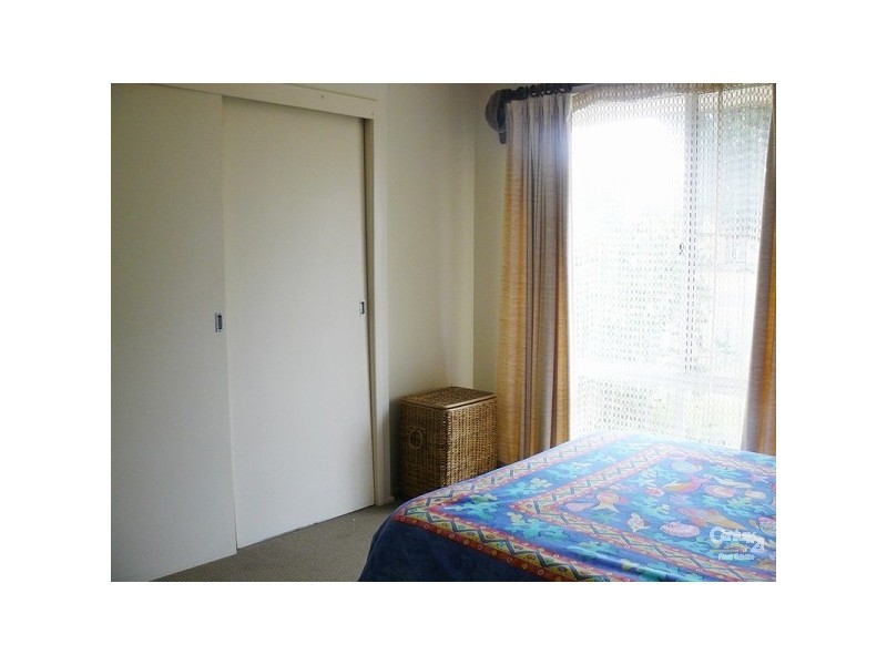 9 Deakin Parade, Tomakin NSW 2537