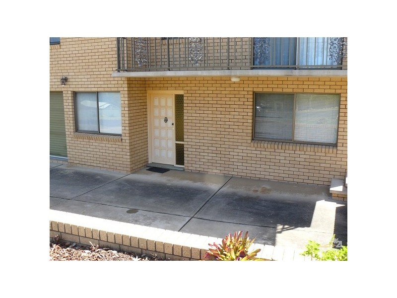 2/13 Nioka Ave, Malua Bay NSW 2536