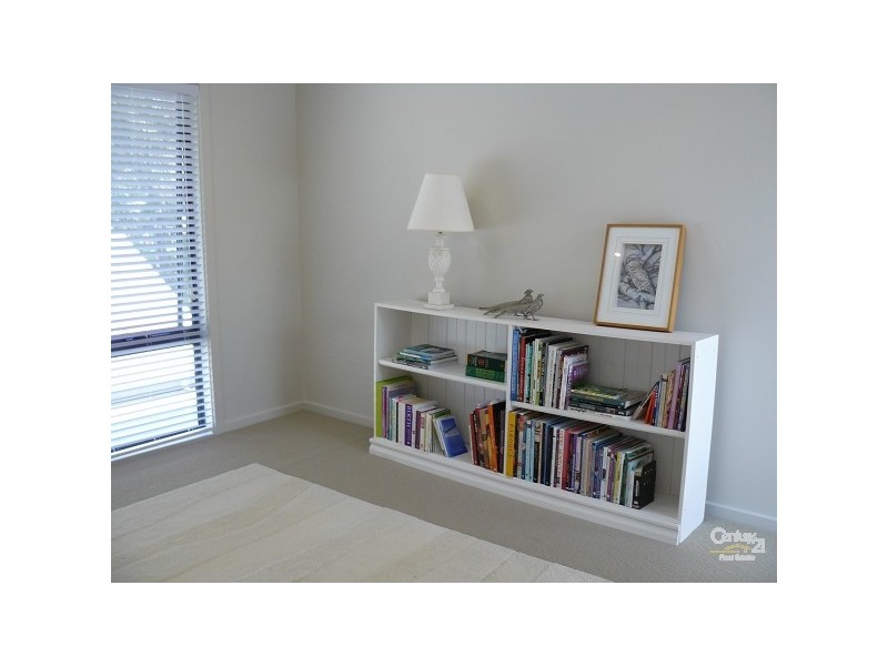 1 & 2/15 Warragai Place, Malua Bay NSW 2536