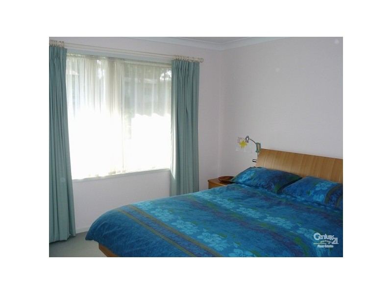 41 Barbara Crescent, Denhams Beach NSW 2536