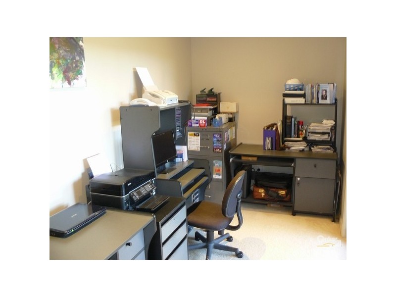 2/2 Vince Place, Malua Bay NSW 2536