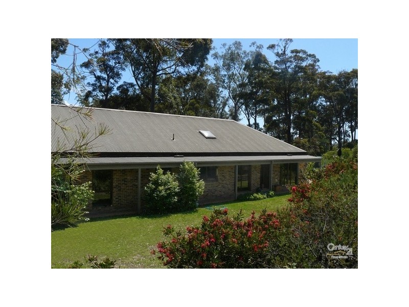 2 Kauzal Crescent, Surf Beach NSW 2536