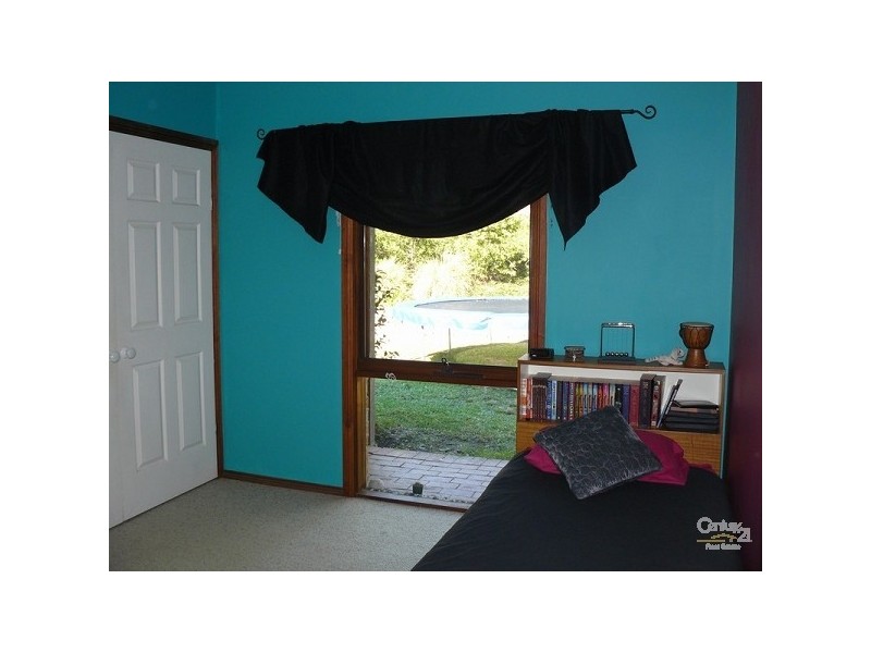 2 Kauzal Crescent, Surf Beach NSW 2536