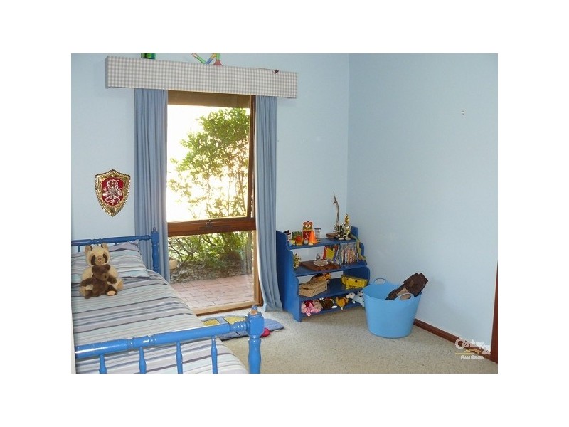 2 Kauzal Crescent, Surf Beach NSW 2536