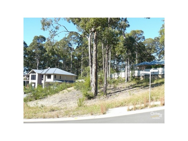 1 Honeyeater Place, Malua Bay NSW 2536