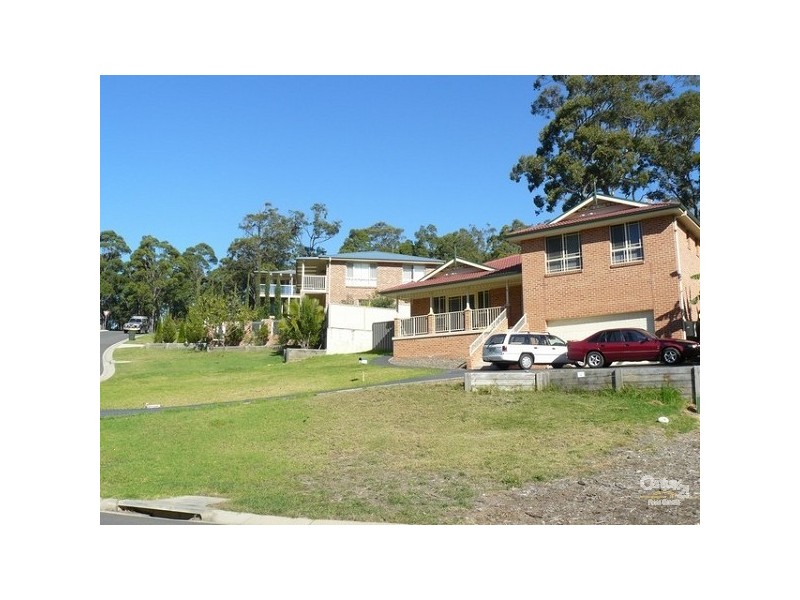 1 Honeyeater Place, Malua Bay NSW 2536