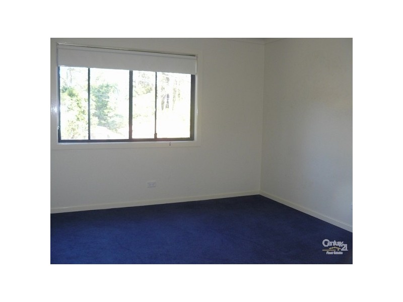 4 Paul Pl, Batehaven NSW 2536
