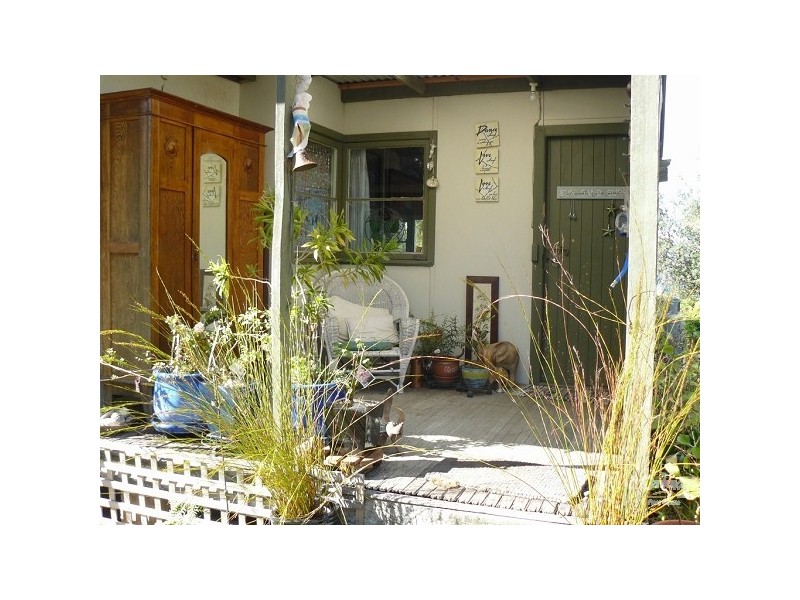 147 Annetts Parade, Mossy Point NSW 2537