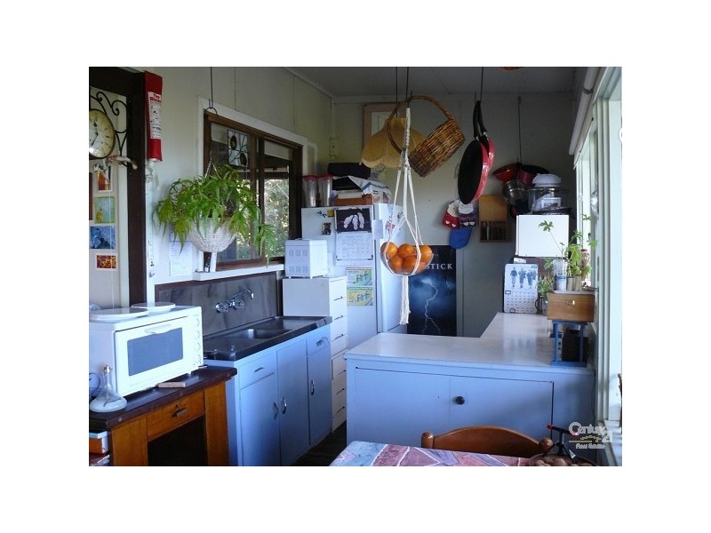 147 Annetts Parade, Mossy Point NSW 2537