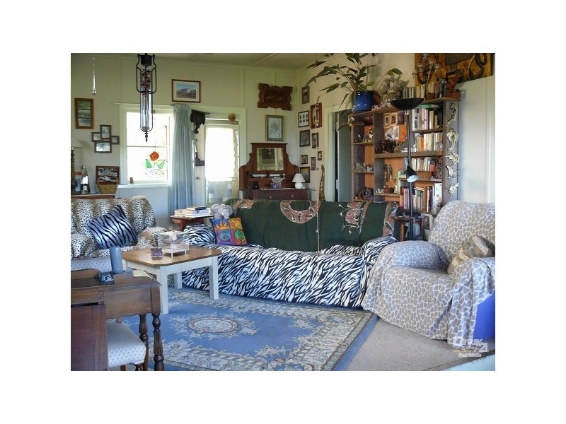 147 Annetts Parade, Mossy Point NSW 2537