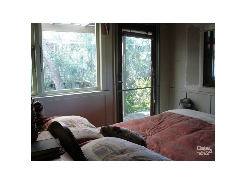 147 Annetts Parade, Mossy Point NSW 2537