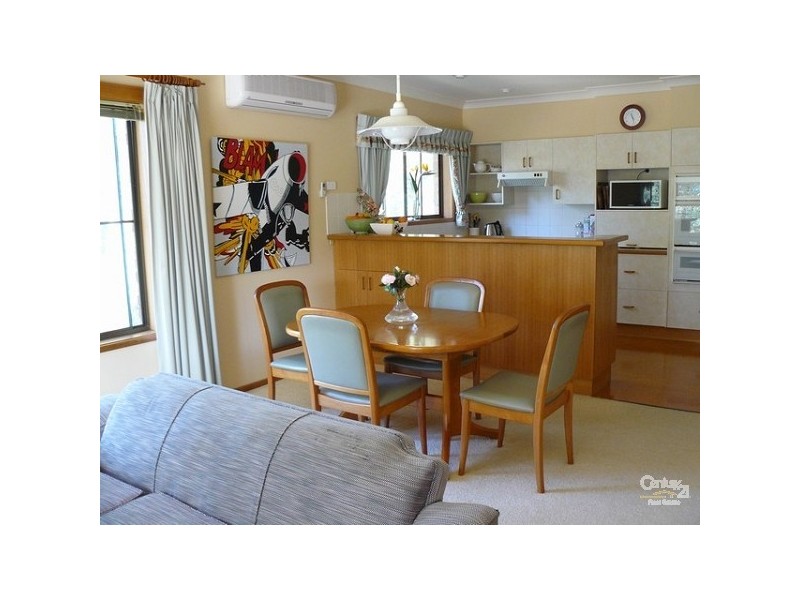 15 Elouera Close, Lilli Pilli NSW 2536