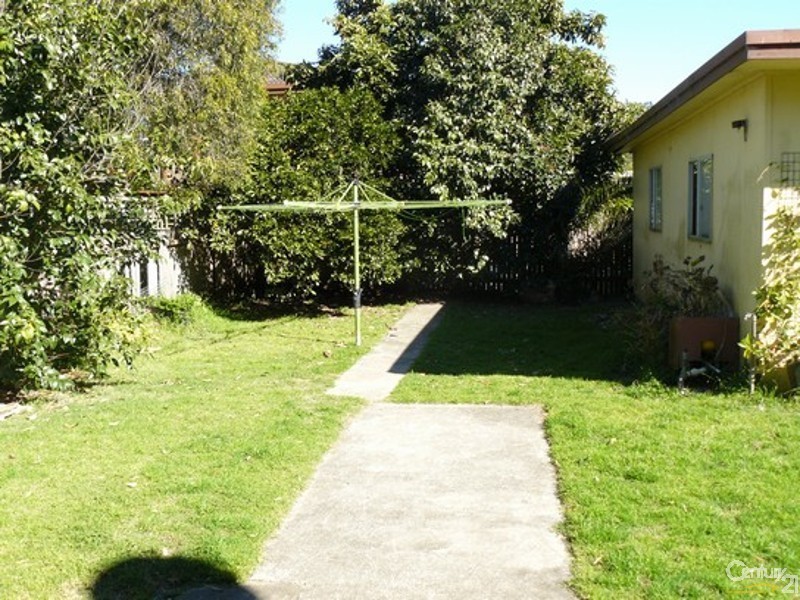 120 Beach Road, Batemans Bay NSW 2536