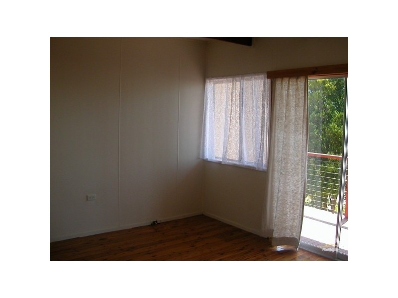 16 Boondi St, Malua Bay NSW 2536