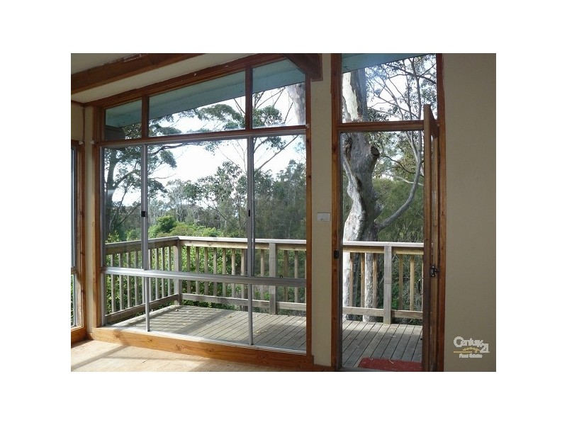 9 Tallawang Avenue, Malua Bay NSW 2536