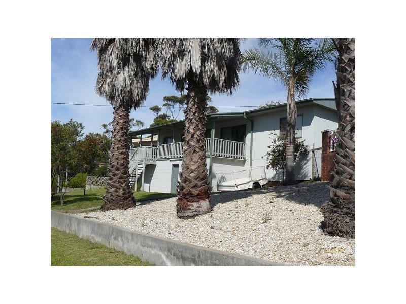 51 Iluka Avenue, Malua Bay NSW 2536