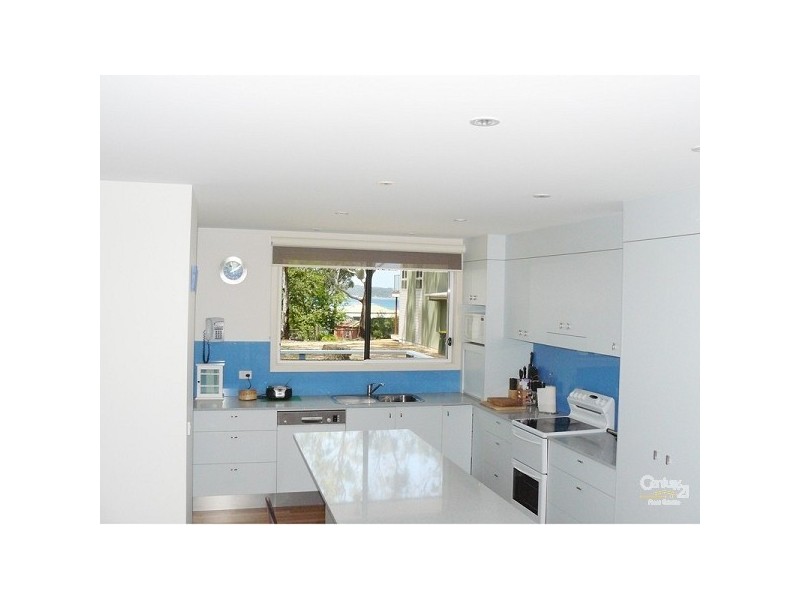 56 Annetts Pde, Mossy Point NSW 2537