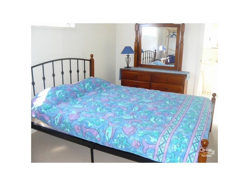 573 George Bass Dr, Malua Bay NSW 2536