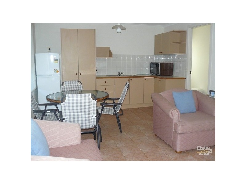 573 George Bass Dr, Malua Bay NSW 2536