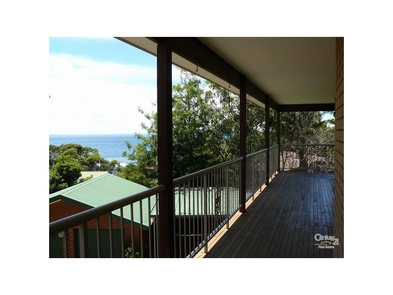 8 Nerang Place, Malua Bay NSW 2536