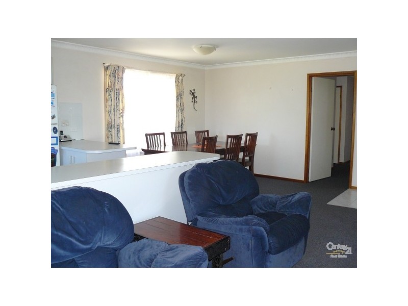 8 Nerang Place, Malua Bay NSW 2536