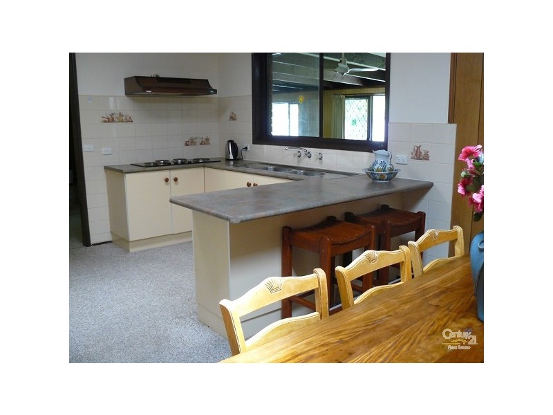 29 Elizabeth Dr, Broulee NSW 2537