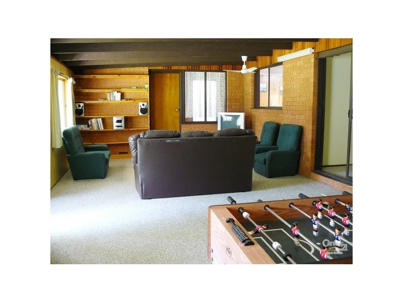 29 Elizabeth Dr, Broulee NSW 2537