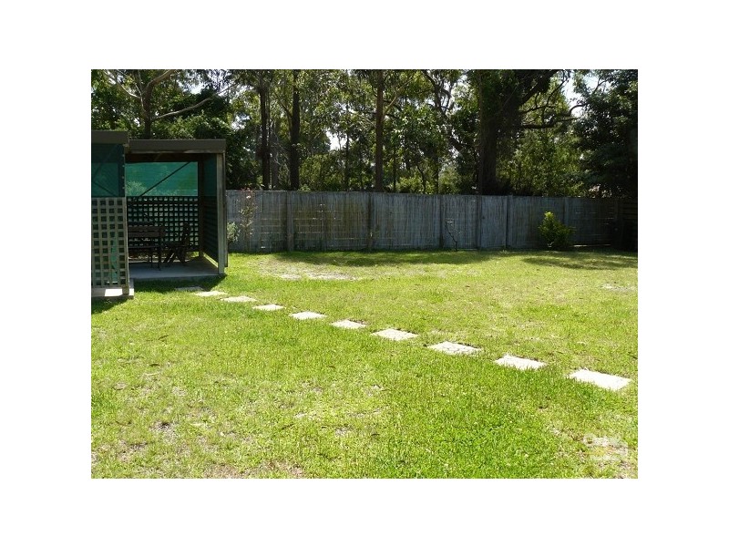 29 Elizabeth Dr, Broulee NSW 2537