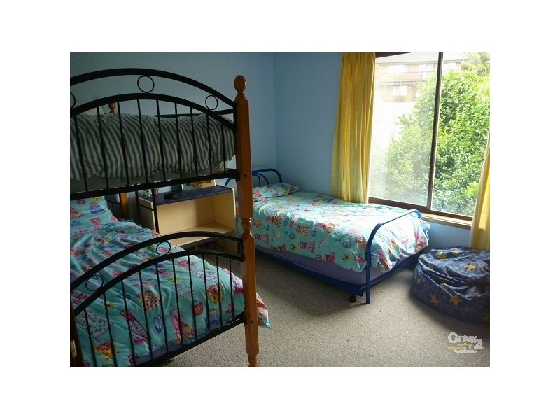 10 Muwarra Ave, Malua Bay NSW 2536