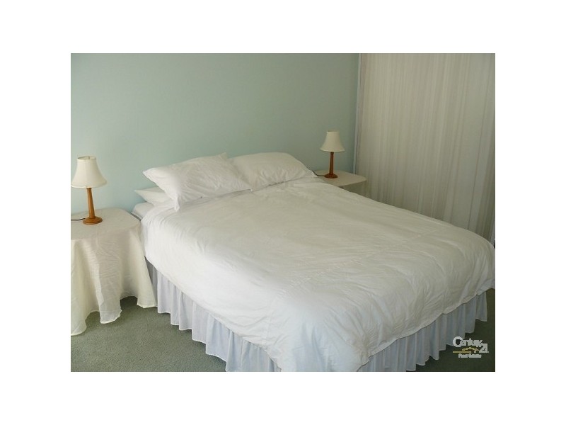 17 Newth Pl, Surf Beach NSW 2536
