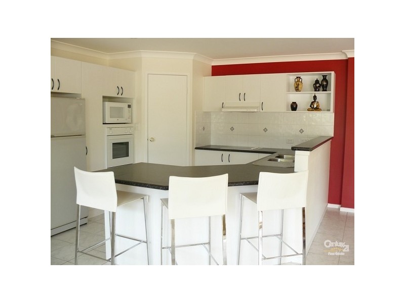 6 Barrani Place, Lilli Pilli NSW 2536