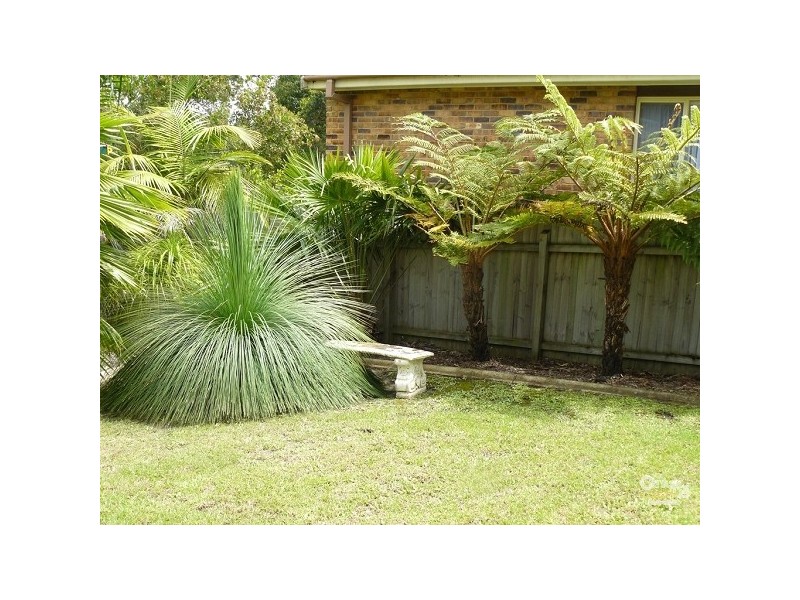 6 Barrani Place, Lilli Pilli NSW 2536