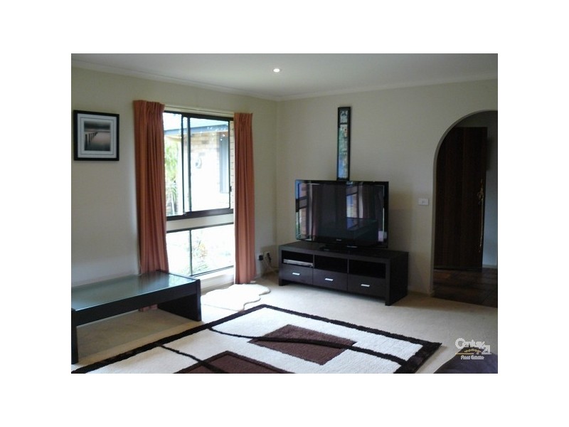 31 Hume Road, Surf Beach NSW 2536