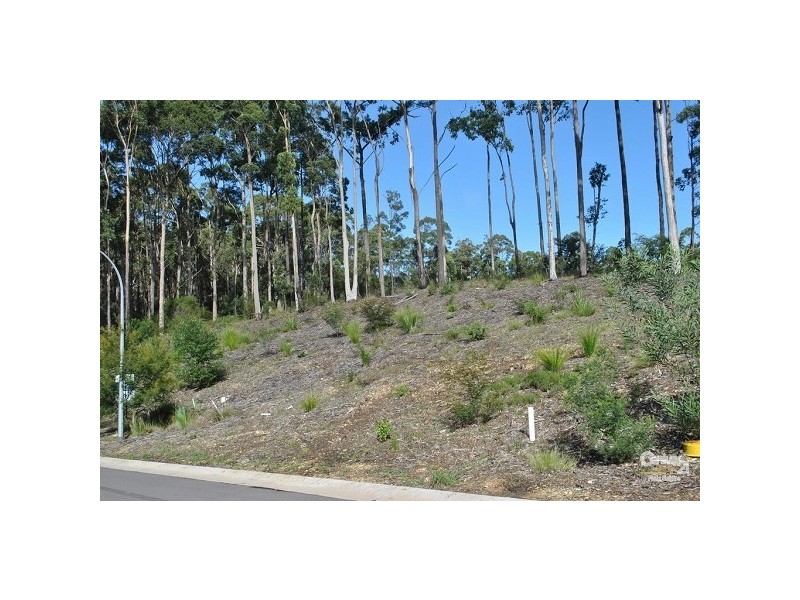 11 Elandra Place, Malua Bay NSW 2536