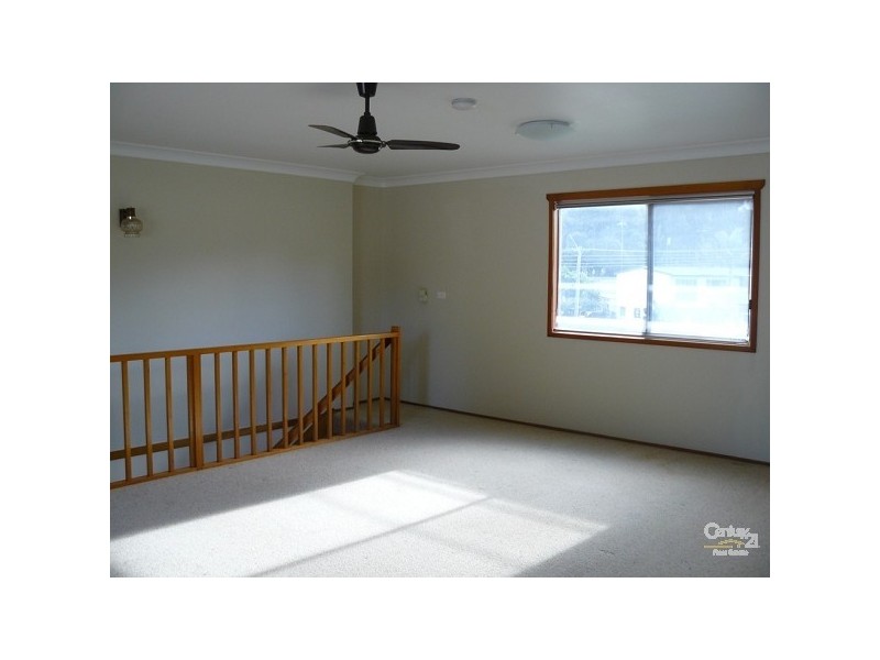 25 Yugura Avenue, Malua Bay NSW 2536