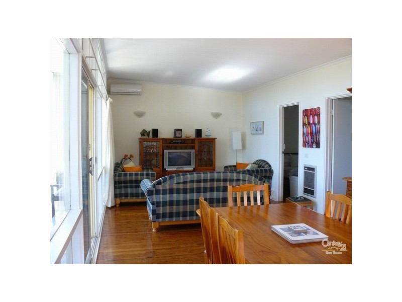 5 Waroo Crescent, Malua Bay NSW 2536