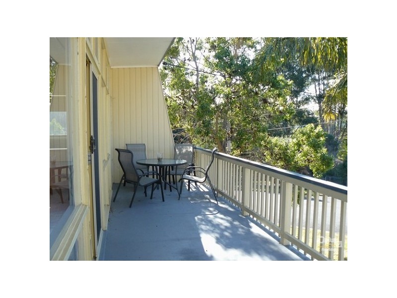 5 Waroo Crescent, Malua Bay NSW 2536