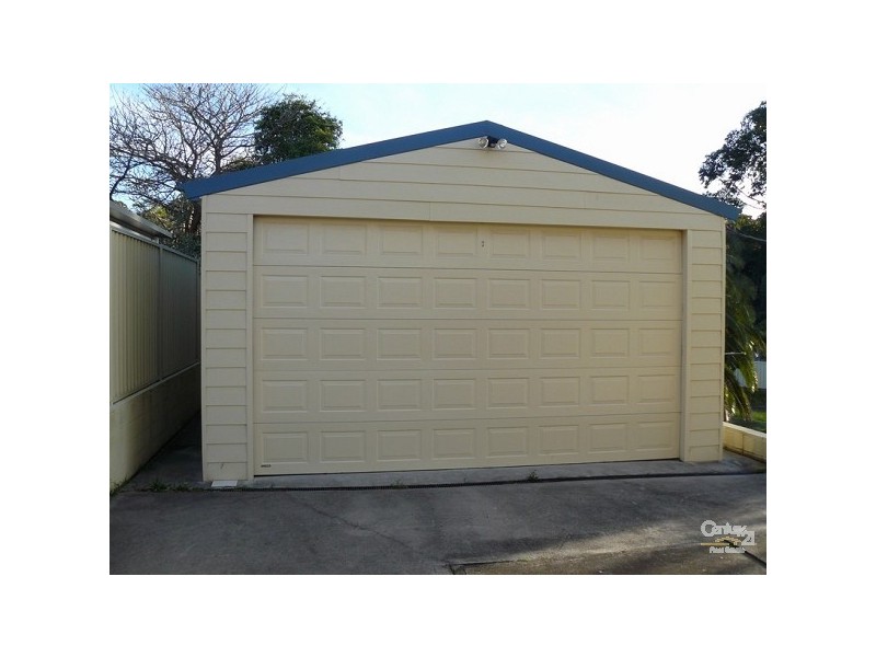 5 Waroo Crescent, Malua Bay NSW 2536