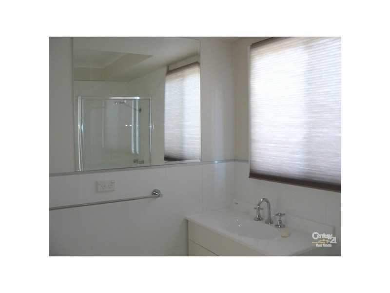 9 Tallawang Avenue, Malua Bay NSW 2536