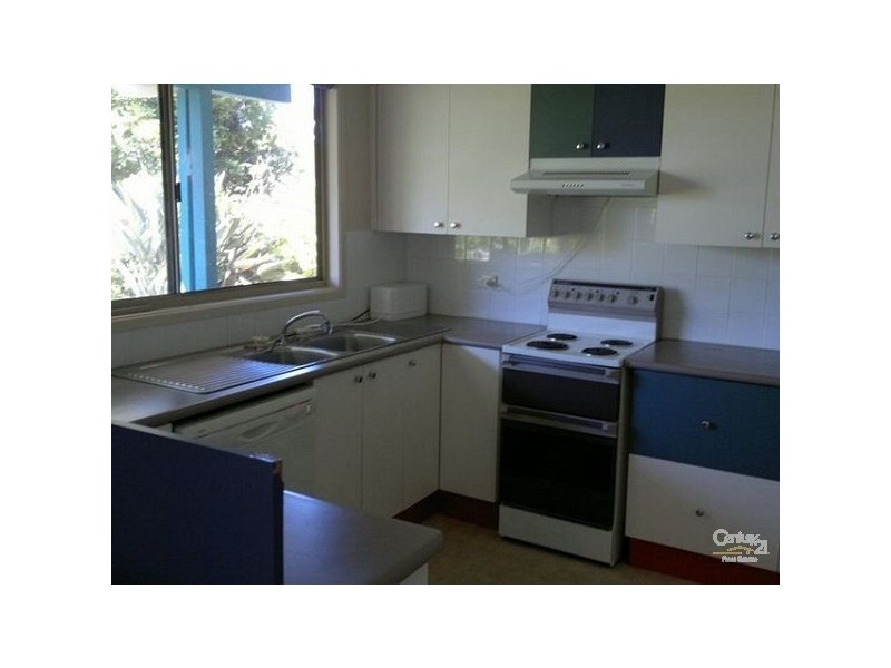 12  Merriwee Avenue, Malua Bay NSW 2536