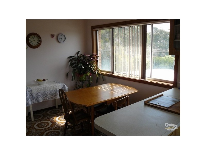 15 Yugura Street, Malua Bay NSW 2536