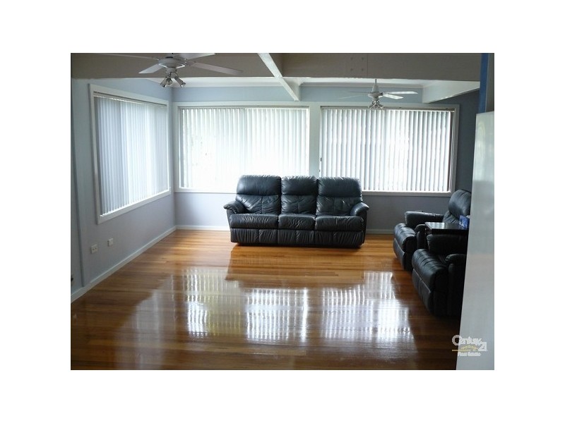 21 Youralla Avenue, Malua Bay NSW 2536