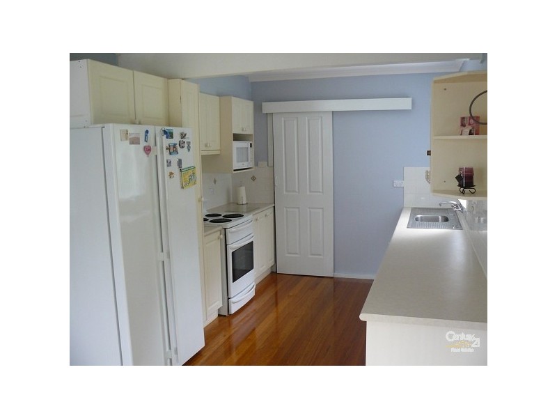 21 Youralla Avenue, Malua Bay NSW 2536