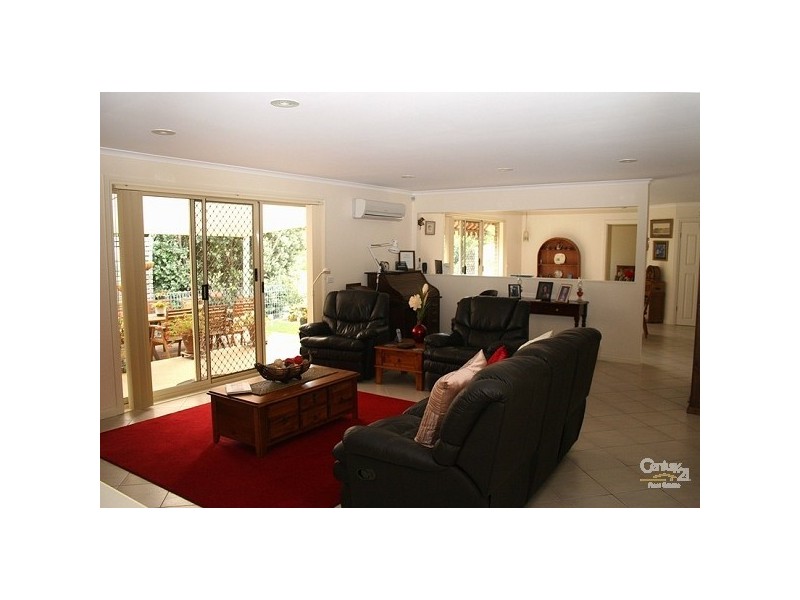 50 Tallawang Avenue, Malua Bay NSW 2536