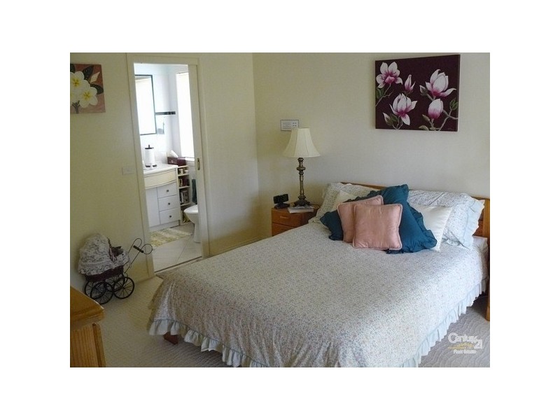 50 Tallawang Avenue, Malua Bay NSW 2536