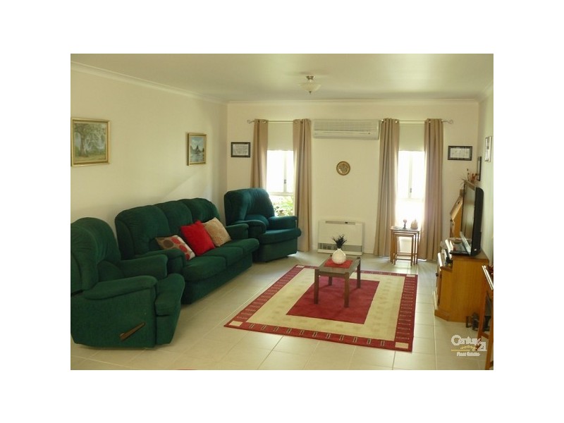 5 Hartog Place, Sunshine Bay NSW 2536