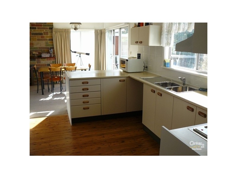 253 Beach Rd, Surf Beach NSW 2536