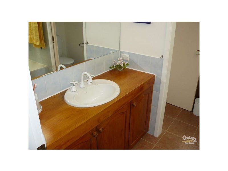 19 Mulgowrie Street, Malua Bay NSW 2536