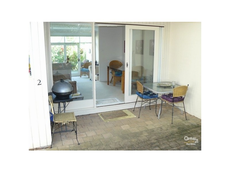 2 /12-18 Newth Place, Surf Beach NSW 2536